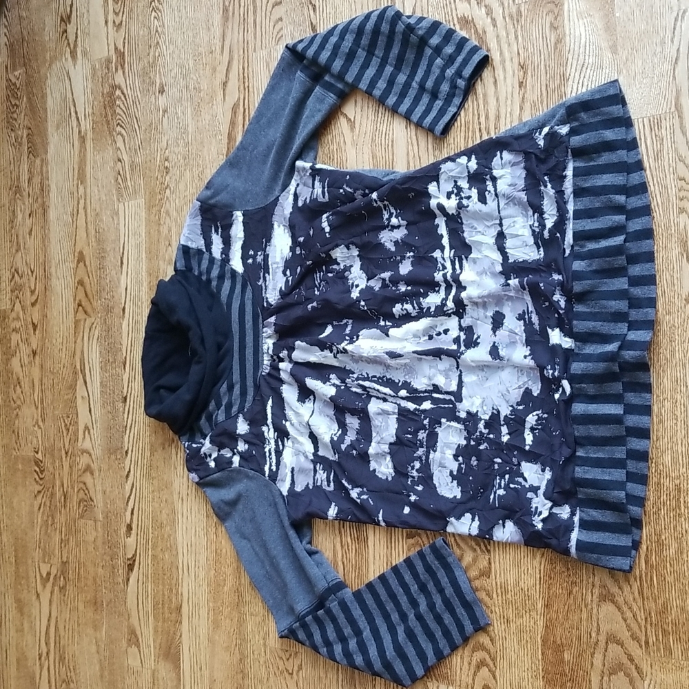 (L) Onyx Cowl Neck Long Sleeve Cotton  Blend Top Cozy Patterned